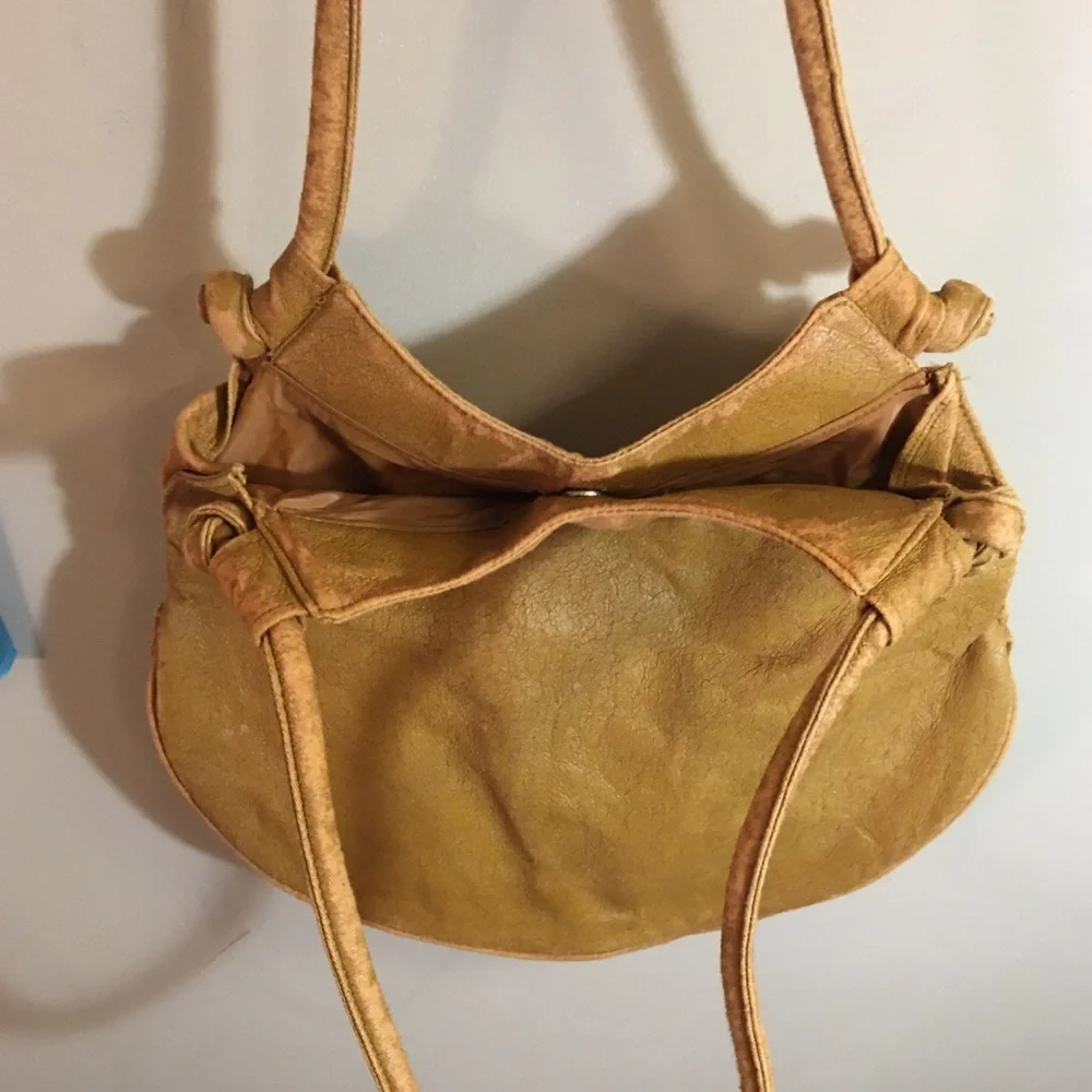 Vintage Le Jule Korean Tan Mustard Leather Shoulder Bag - Picture 16 of 16